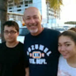 Meet your Posher, Ray